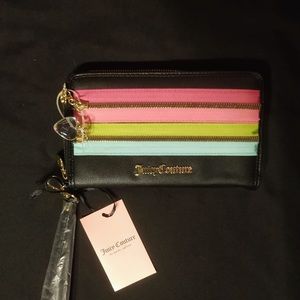 💕✨$55 Juicy Couture Black Wallet/Wristlet✨💕